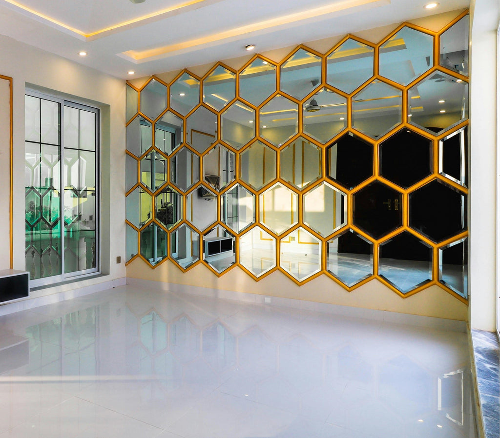 Quick Ways to Create More Space With Strategic Decorative Wall Mirrors