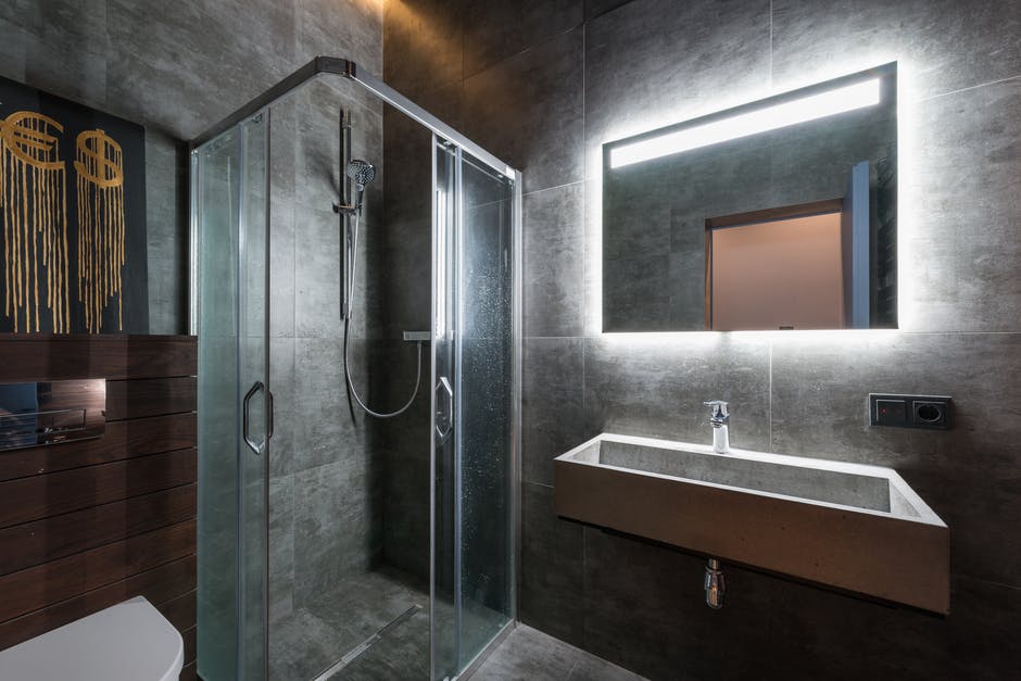 A Quick Guide to the Different Bathroom Mirrors
