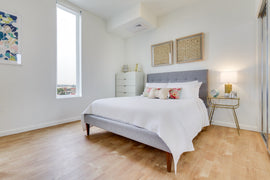 The Benefits of Buying Mirrored Furniture for Your Interior Home Decor