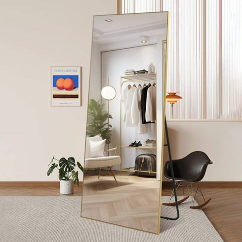 Navi gold standing mirror