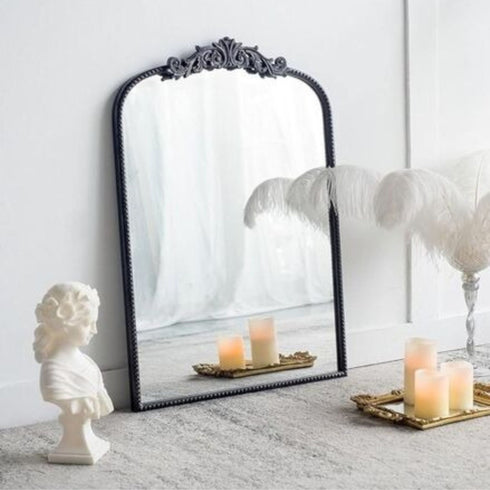 Beaded frame arch black mirror