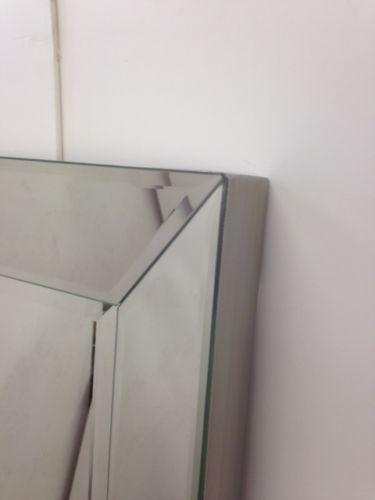 Maddox Modern Non-Beaded Silver Wall Mirror